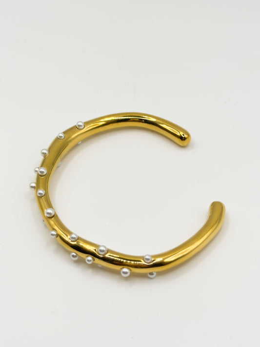 Adeline Cuff